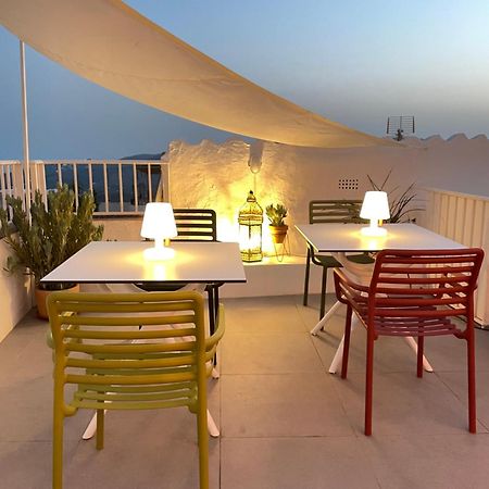 Los Nidos Apartments, Фригиляна Екстериор снимка