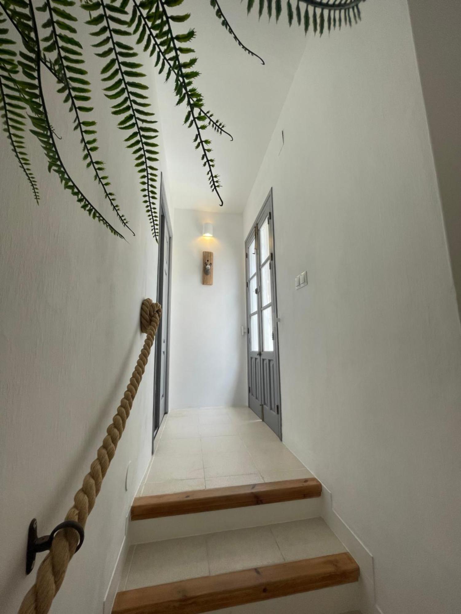 Los Nidos Apartments, Фригиляна Екстериор снимка