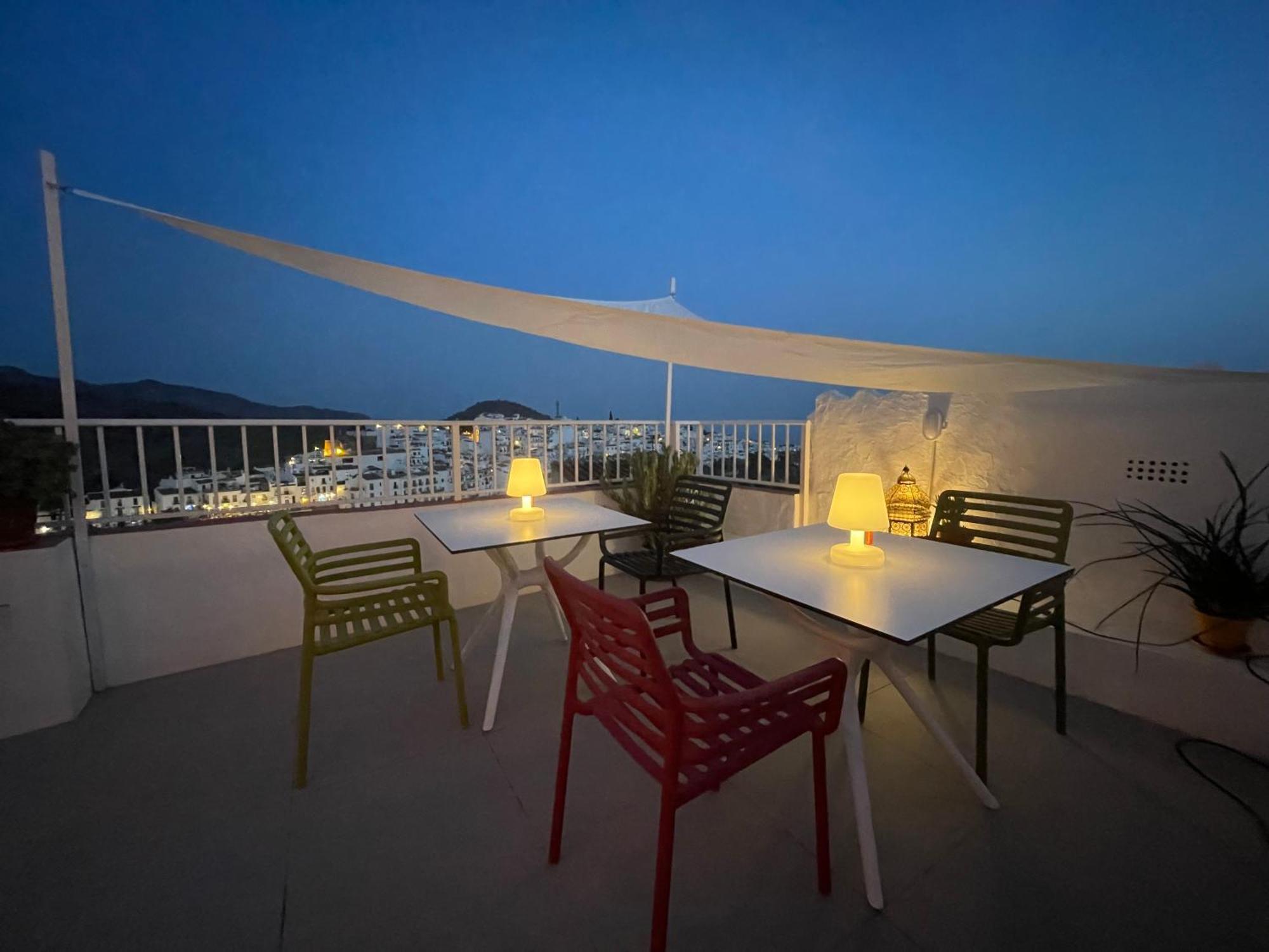 Los Nidos Apartments, Фригиляна Екстериор снимка