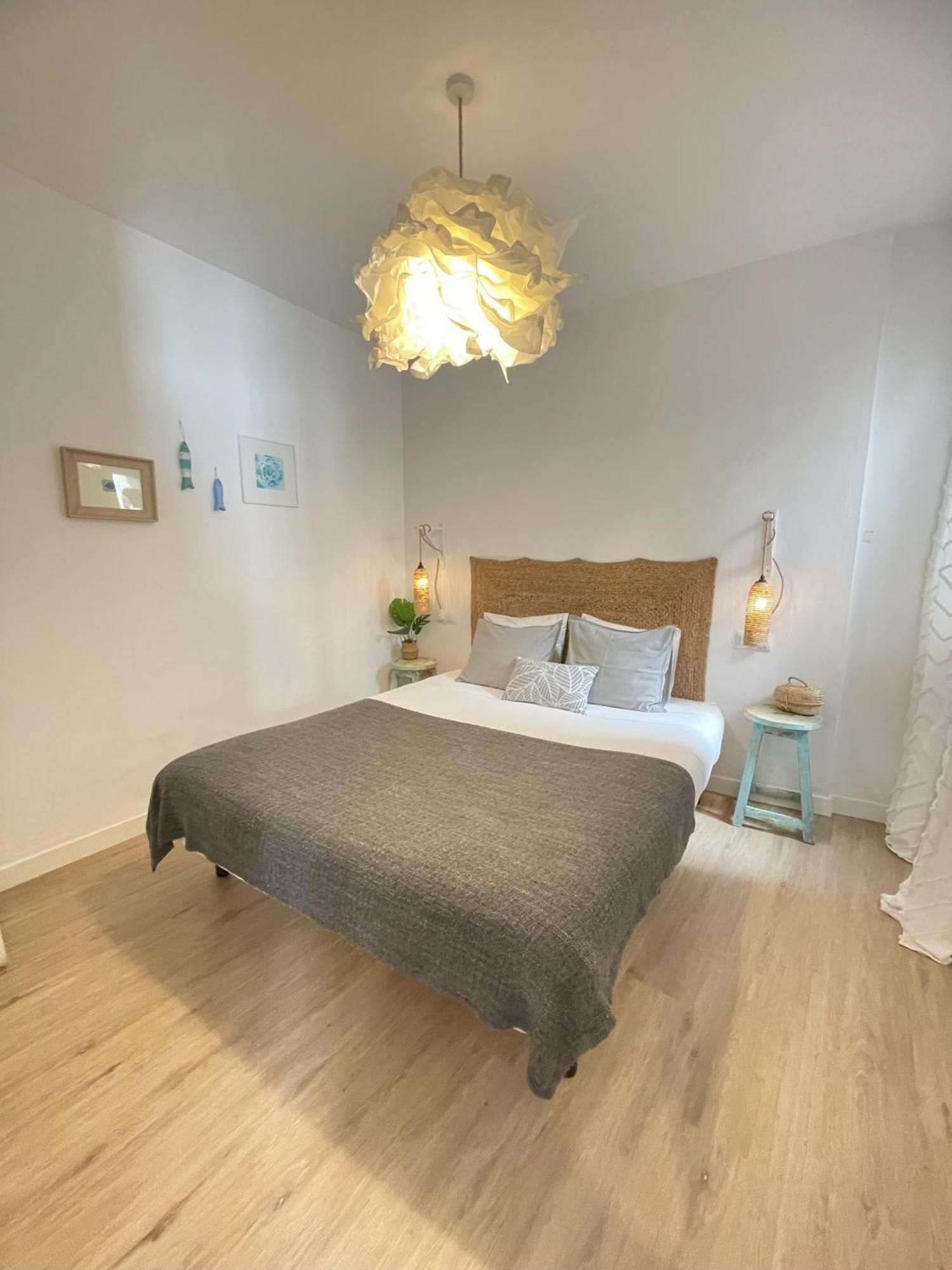 Los Nidos Apartments, Фригиляна Екстериор снимка